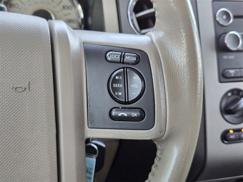 Used 2013 Ford Expedition EL XLT w/ Leather Seating Pkg image 26