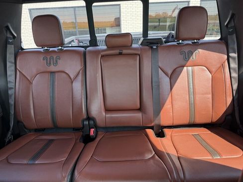 Used 2018 Ford F150 King Ranch w/ Equipment Group 601A Luxury AWD/4WD image 20