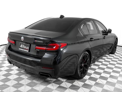 Used 2023 BMW M550i xDrive w/ Executive Package AWD/4WD image 4