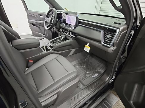 New 2026 GMC Canyon Elevation w/ Convenience Package image 39