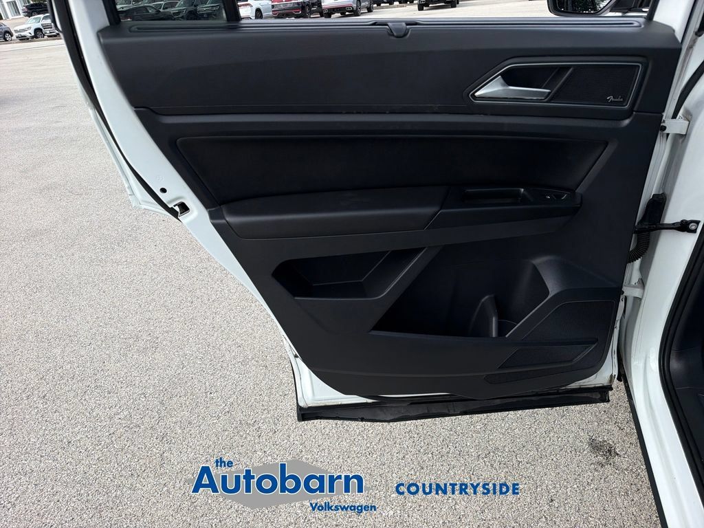 Used 2019 Volkswagen Atlas SEL Premium AWD/4WD image 23