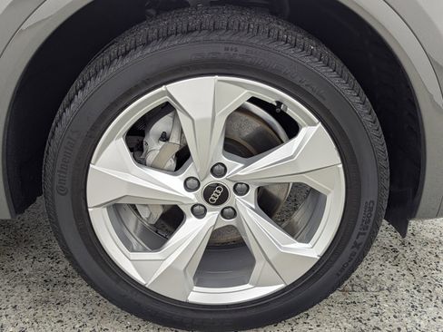 Certified 2023 Audi Q5 2.0T Premium Plus w/ Premium Plus Package image 32