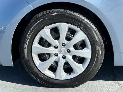 Used 2024 Toyota Corolla LE FWD image 29