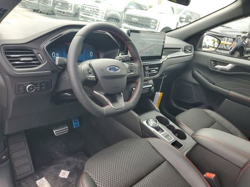 New 2024 Ford Escape ST-Line Select w/ Tech Pack #2 image 9