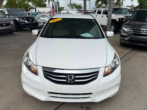 Used 2012 Honda Accord LX image 2