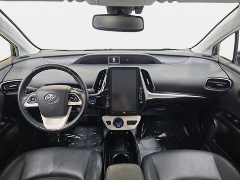 Used 2018 Toyota Prius Prime Advanced w/ Carpet Mat Package FWD image 10