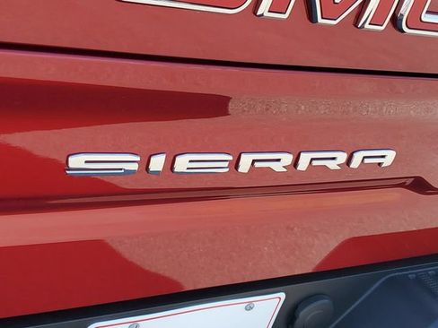 Used 2025 GMC Sierra 1500 AT4 w/ AT4 Premium Package image 29