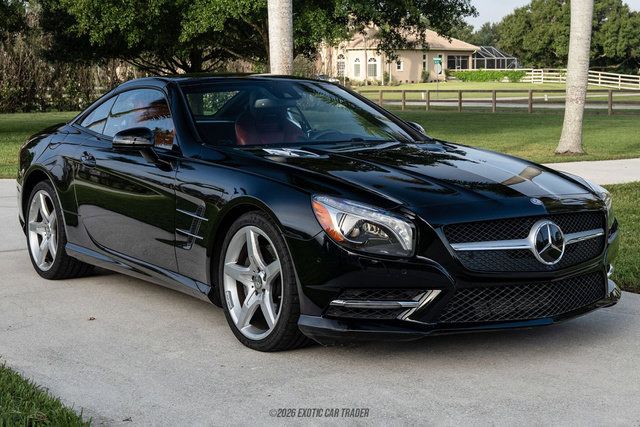 Used 2016 Mercedes-Benz SL 550 image 12