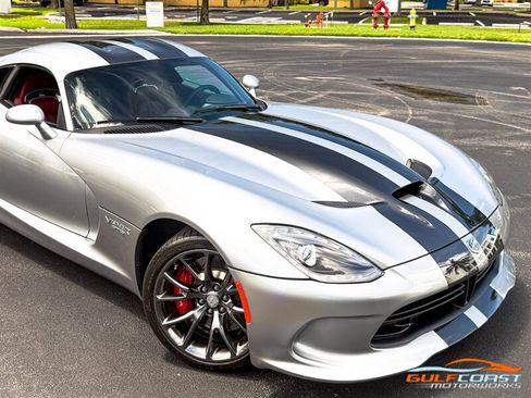 Used 2017 Dodge Viper GTS RWD image 65