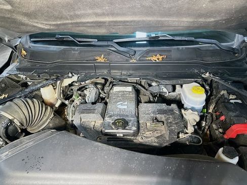 Used 2022 RAM 2500 Big Horn image 29