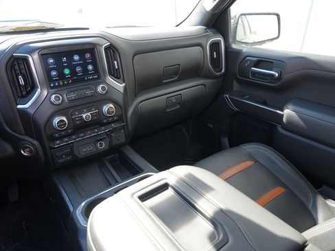 Used 2020 GMC Sierra 1500 AT4 w/ AT4 Premium Package AWD/4WD image 23