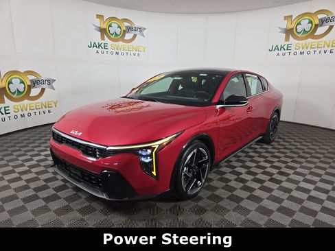 Used 2025 Kia K4 GT-Line w/ GT-Line Sunroof Package image 3