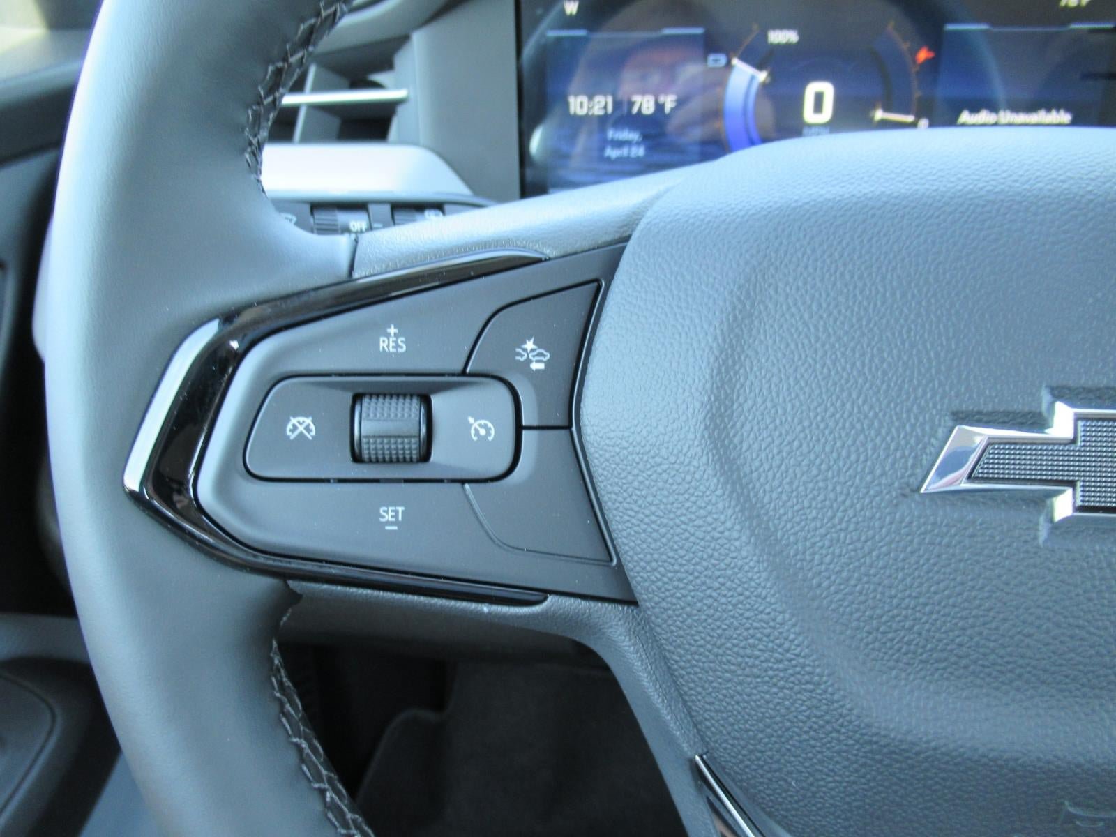 New 2027 Chevrolet Bolt LT w/ Comfort Package FWD image 22