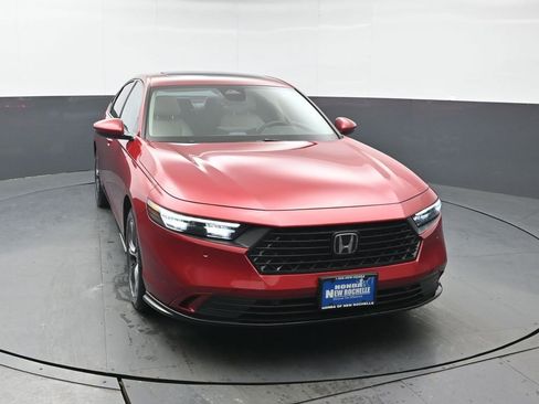Certified 2023 Honda Accord EX-L image 11