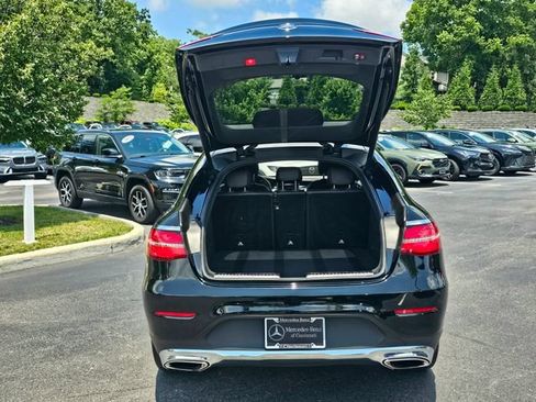 Used 2018 Mercedes-Benz GLC 300 4MATIC Coupe image 11