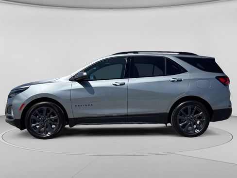 Used 2024 Chevrolet Equinox RS FWD image 8