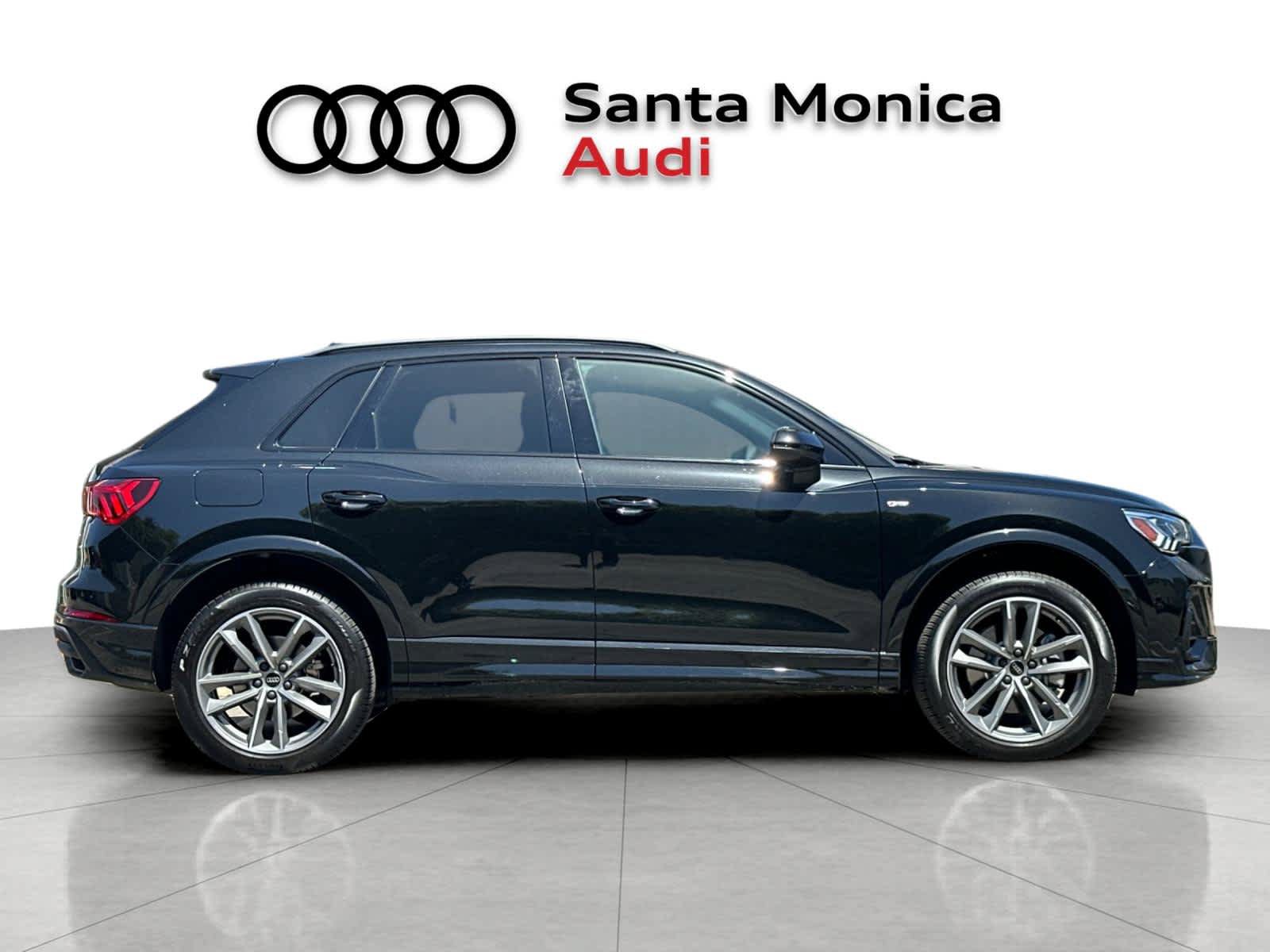 Used 2025 Audi Q3 2.0T Premium w/ Convenience Package AWD/4WD image 8