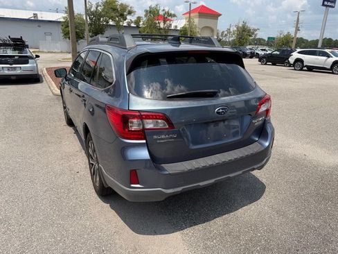 Used 2016 Subaru Outback 2.5i Limited AWD/4WD image 7