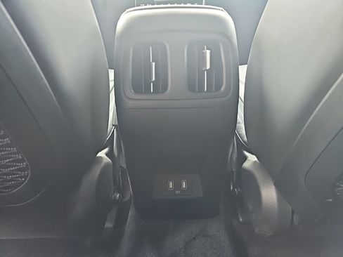 Used 2022 Hyundai Tucson Limited AWD/4WD image 35