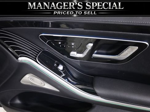 Used 2022 Mercedes-Benz S 500 4MATIC w/ AMG Line Package image 57