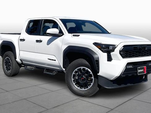 New 2026 Toyota Tacoma TRD Off-Road image 2