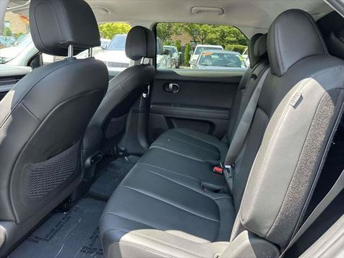 Used 2025 Hyundai Ioniq 5 SEL AWD/4WD image 15