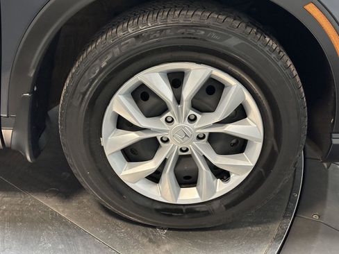Used 2024 Honda CR-V LX image 17