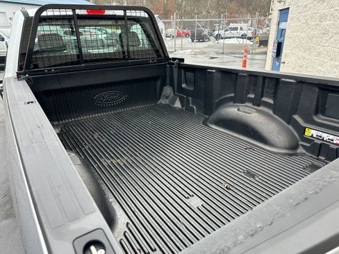 Used 2022 Ford F250 XL w/ STX Appearance Package image 7