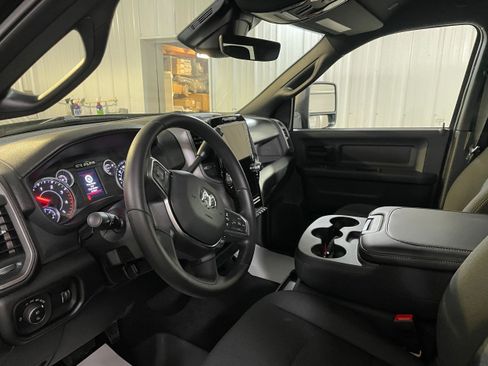 New 2026 RAM 2500 Tradesman AWD/4WD image 11