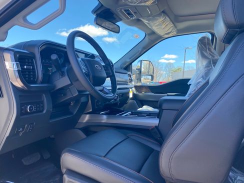 New 2026 Ford F350 Lariat w/ Lariat Premium Package image 11