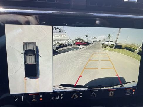 Used 2024 GMC Sierra 2500 AT4X AWD/4WD image 15