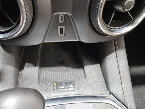 Used 2020 Chevrolet Blazer Premier w/ Driver Confidence II Package image 37