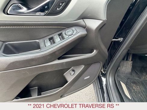 Used 2021 Chevrolet Traverse RS w/ LPO, Floor Liner Package image 19