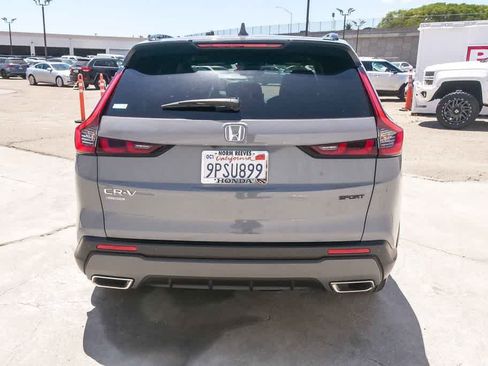 Used 2025 Honda CR-V Sport-L image 8