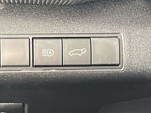 Used 2023 Subaru Solterra AWD image 20