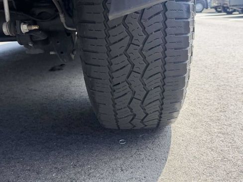 Used 2023 RAM 1500 Big Horn AWD/4WD image 12