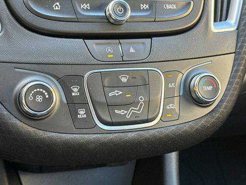 Used 2024 Chevrolet Malibu RS w/ LPO, Floor Liner Package FWD image 30