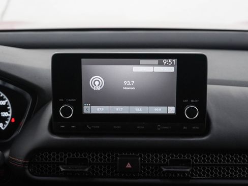 Used 2023 Honda HR-V Sport image 15