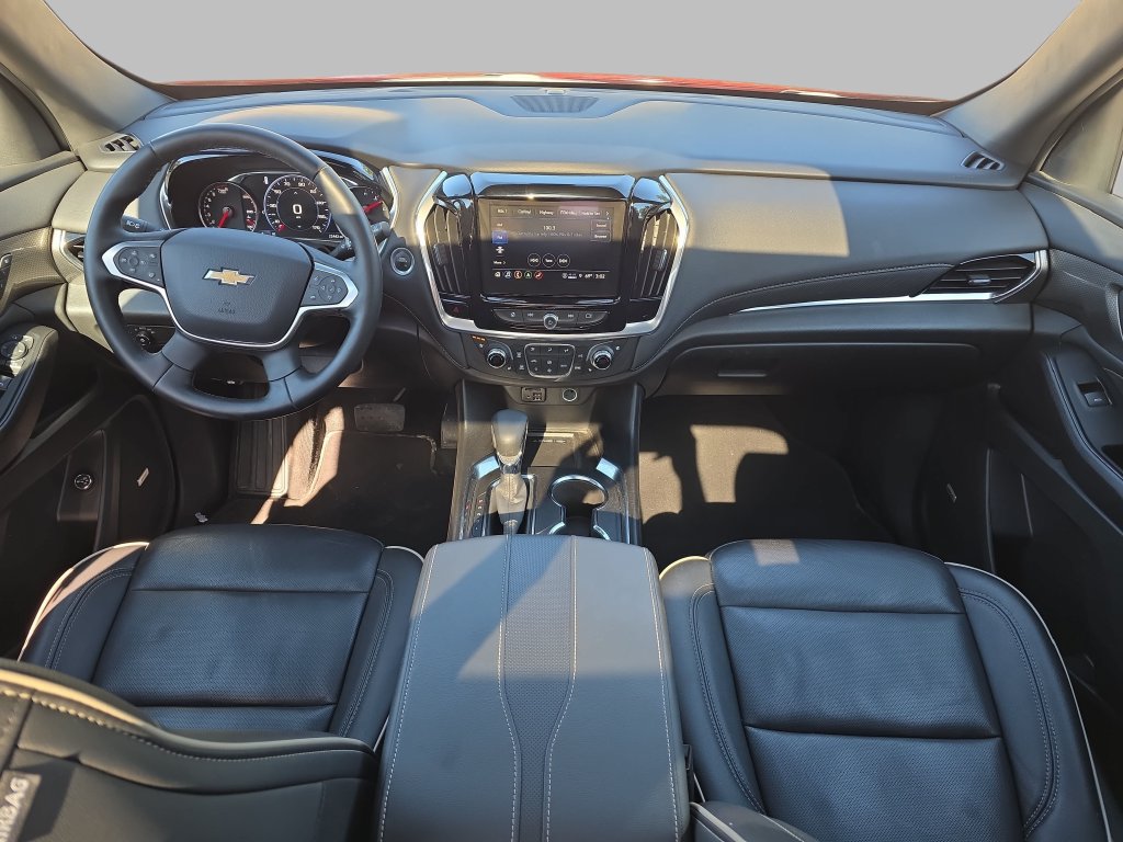 Used 2023 Chevrolet Traverse Premier AWD/4WD image 11