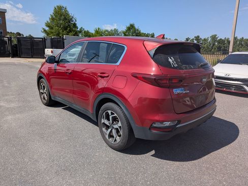 Used 2020 Kia Sportage LX image 5