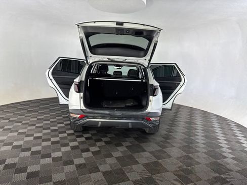 Used 2023 Hyundai Tucson Limited FWD image 20