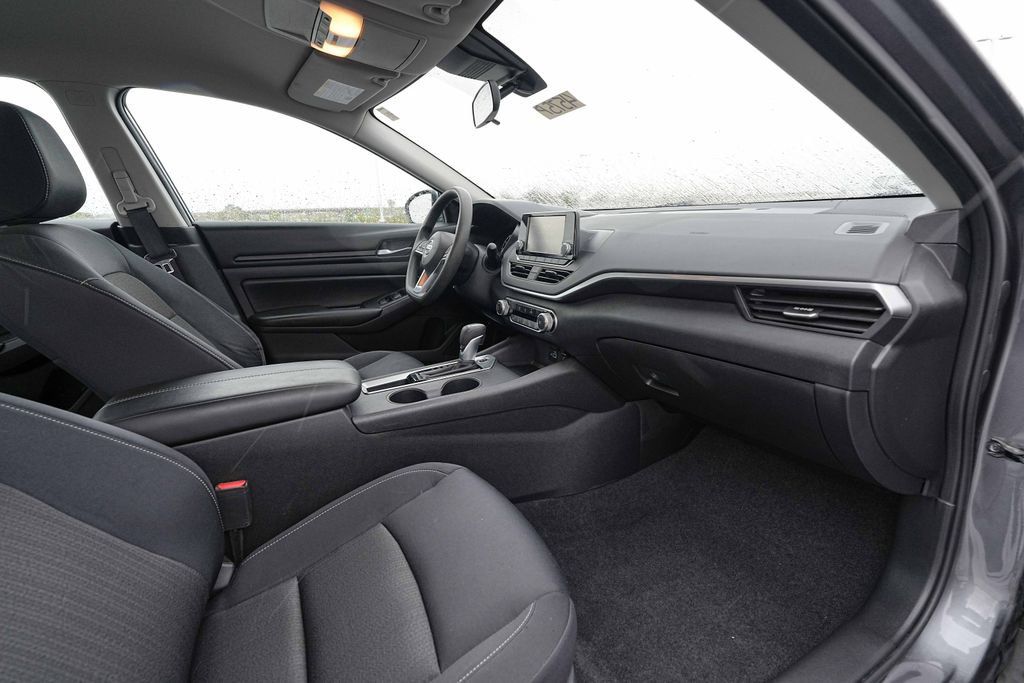 Used 2021 Nissan Altima 2.5 S FWD image 20