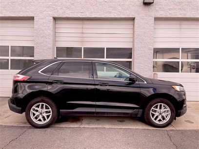 Used 2024 Ford Edge SEL w/ Convenience Package