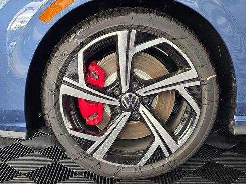 New 2026 Volkswagen GTI SE image 11
