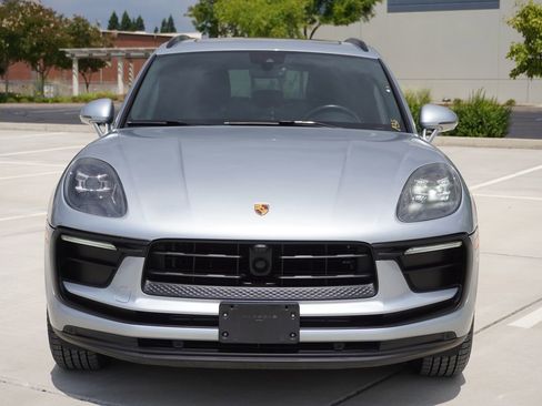 Used 2023 Porsche Macan AWD/4WD image 7
