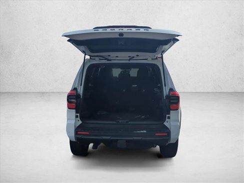 Certified 2025 Toyota 4Runner TRD Off-Road image 6