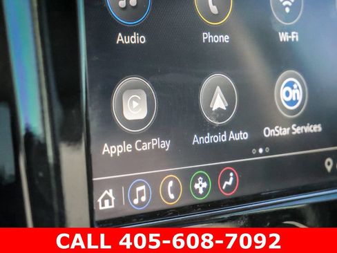 Used 2020 Chevrolet Traverse LT FWD image 30