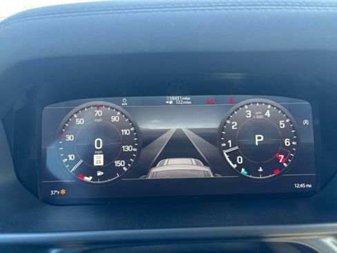 Used 2023 Land Rover Defender 110 S image 23