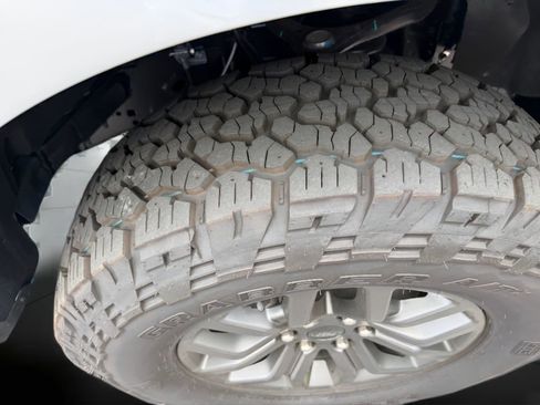Used 2025 Ford F150 Tremor AWD/4WD image 39
