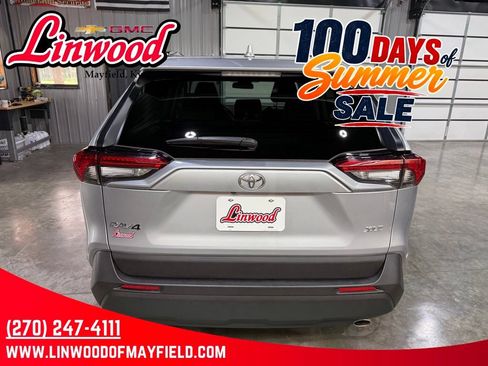 Used 2025 Toyota RAV4 XLE FWD image 6
